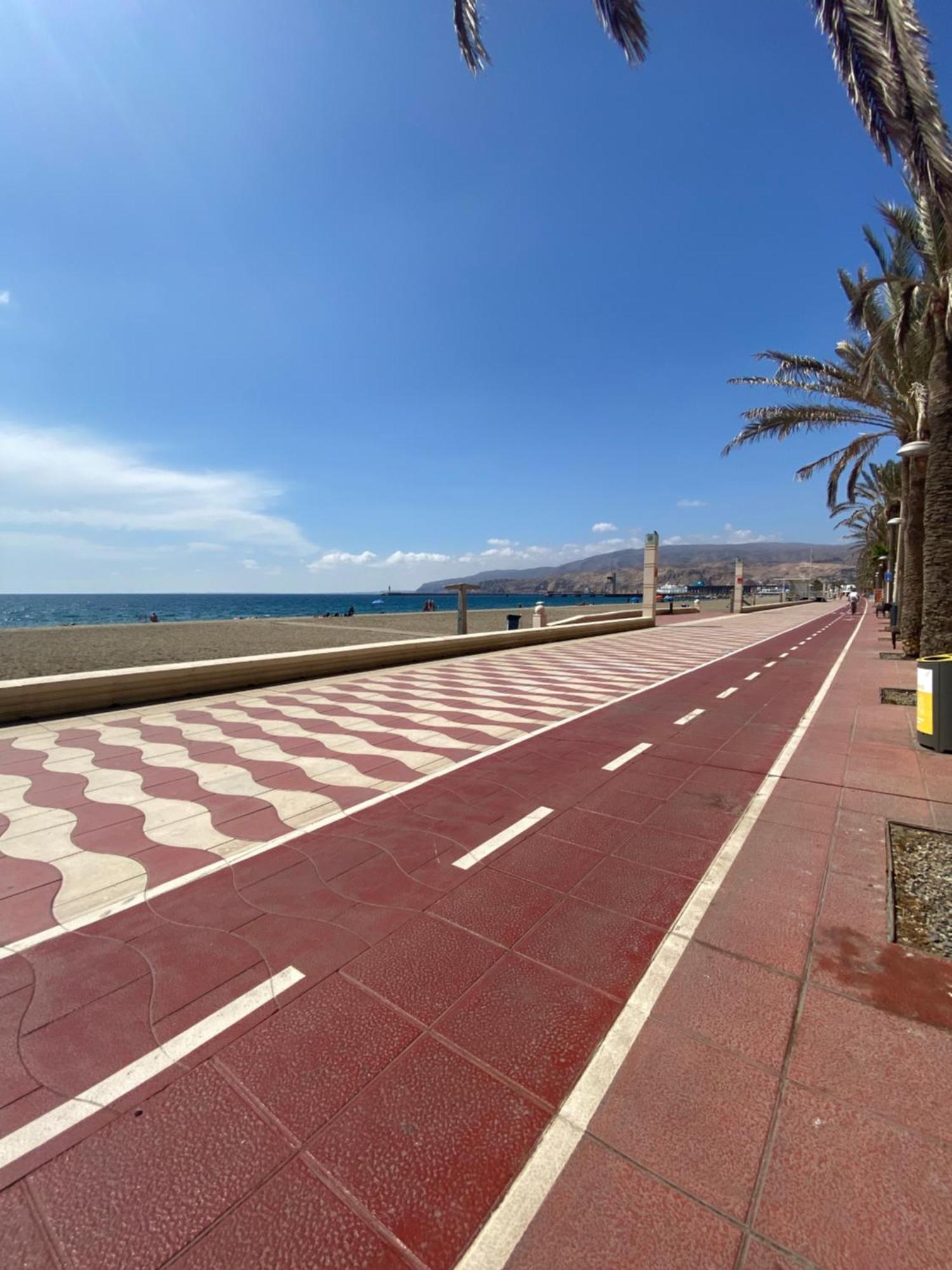 Almeria Playa Zapillo Eksteriør billede